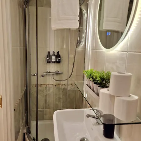Charming 2 Bedrooms Flat For 6 In King'S Cross London Exterior photo