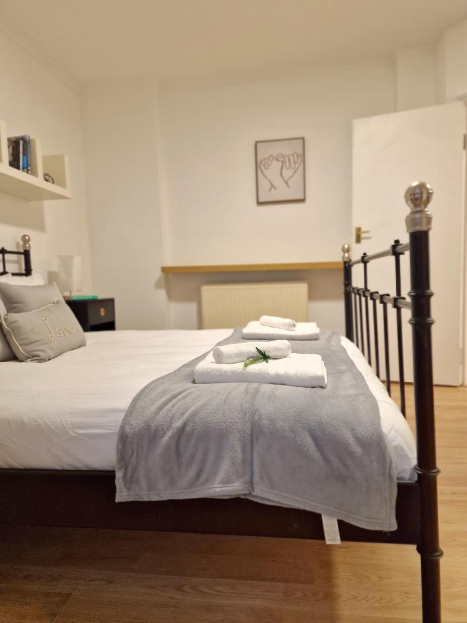 Charming 2 Bedrooms Flat For 6 In King's Cross * Лондон