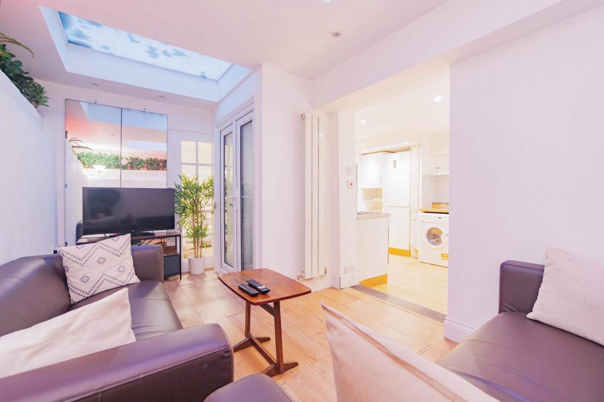 Charming 2 Bedrooms Flat For 6 In King's Cross Апартаменты Лондон