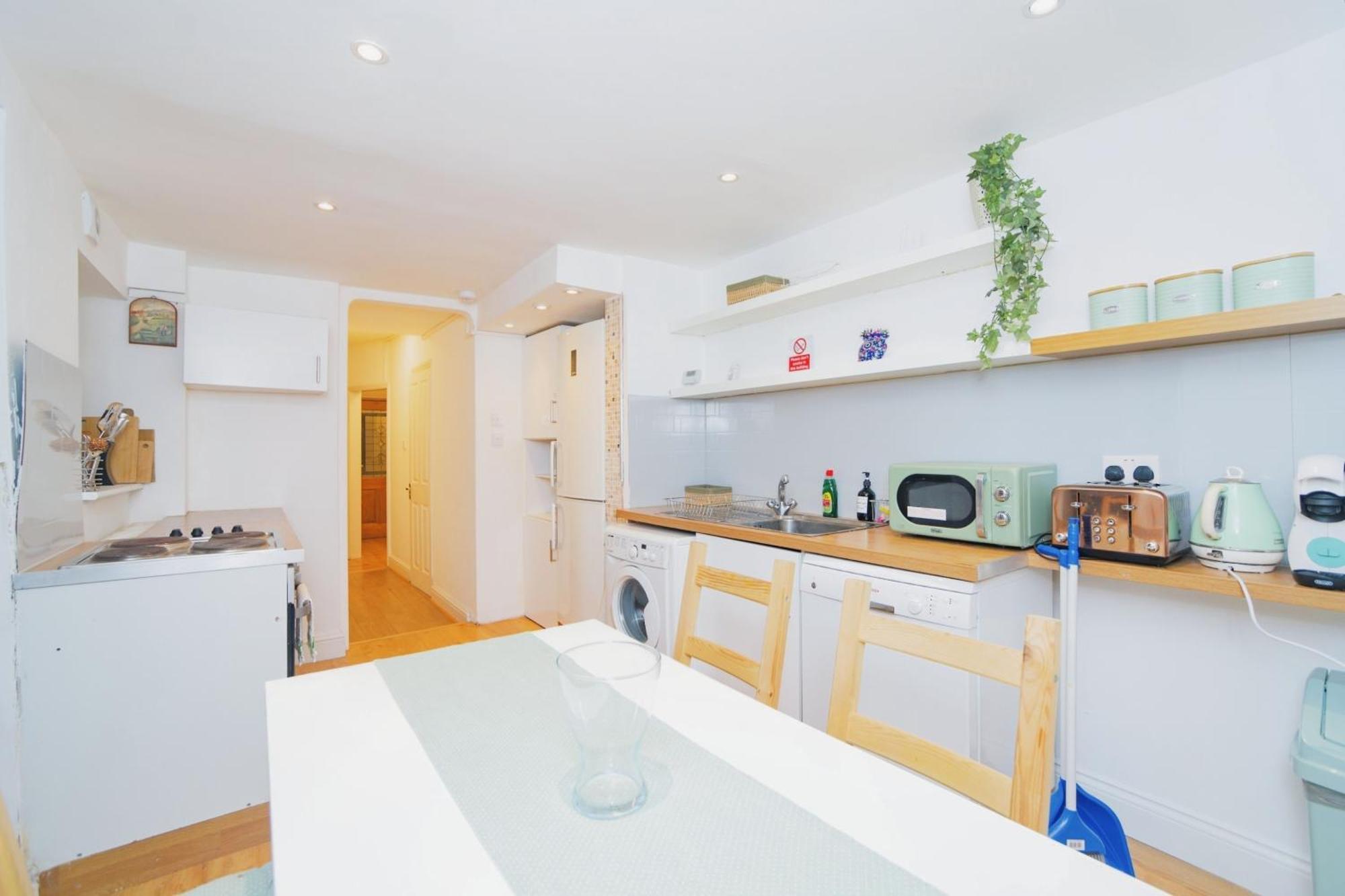 Апартаменты Charming 2 Bedrooms Flat For 6 In King's Cross