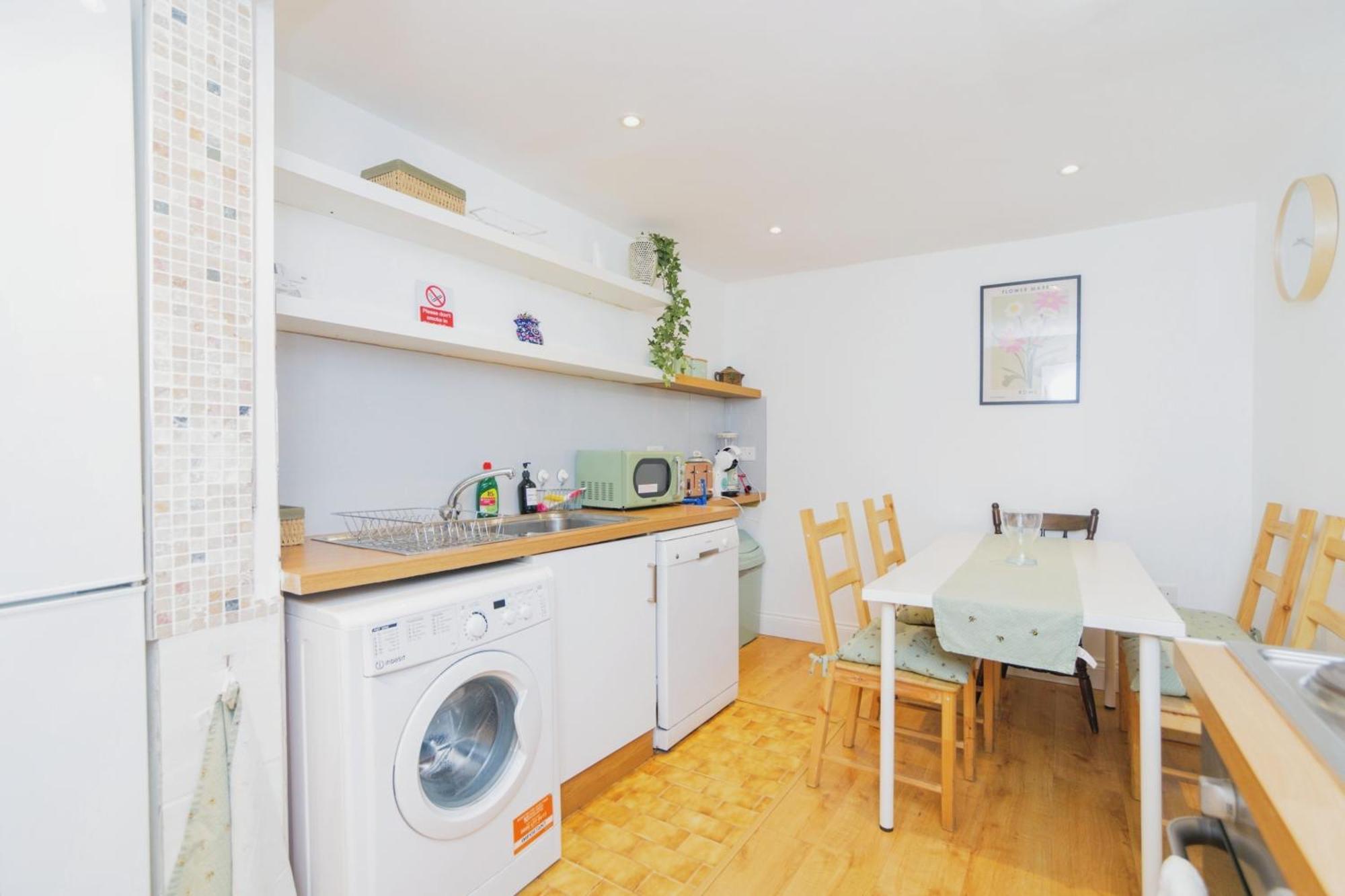 Апартаменты Charming 2 Bedrooms Flat For 6 In King's Cross